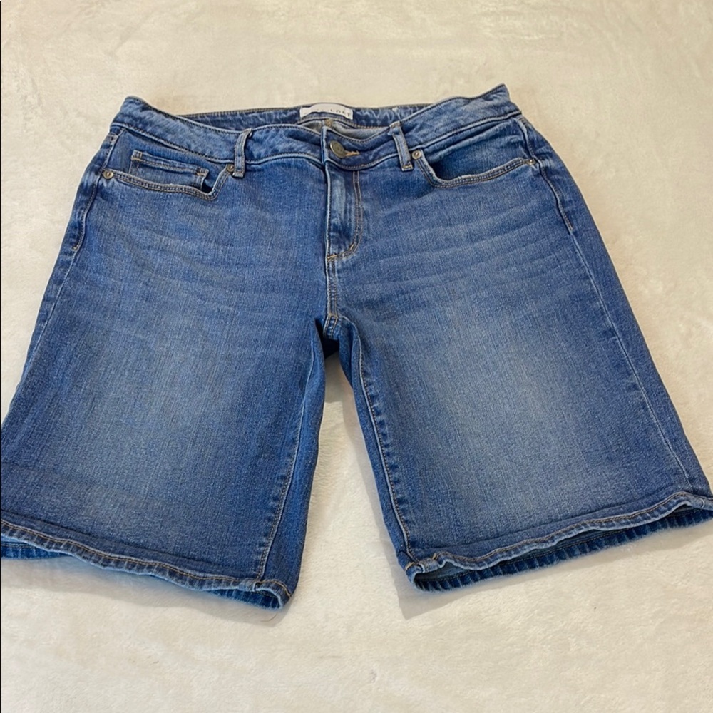 LOFT SIZE 29/8 Classic Blue Denim Women's Shorts